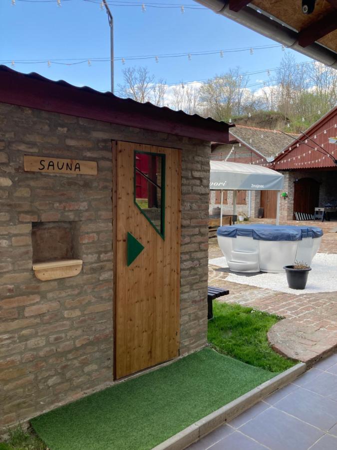 Kuca Za Odmor Baranjski Dvori Hotell Zmajevac Eksteriør bilde